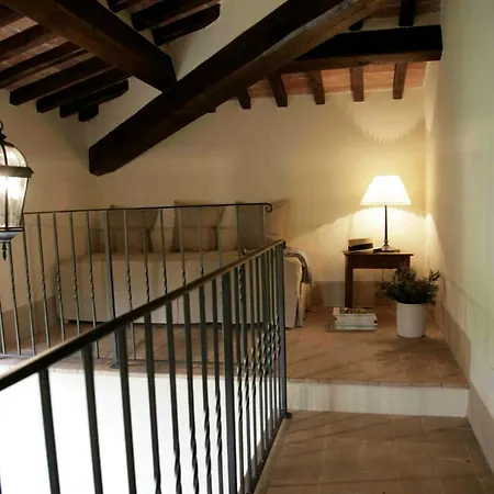 Italian In Medieval Town Near Orvieto Сasa de vacaciones Montegabbione